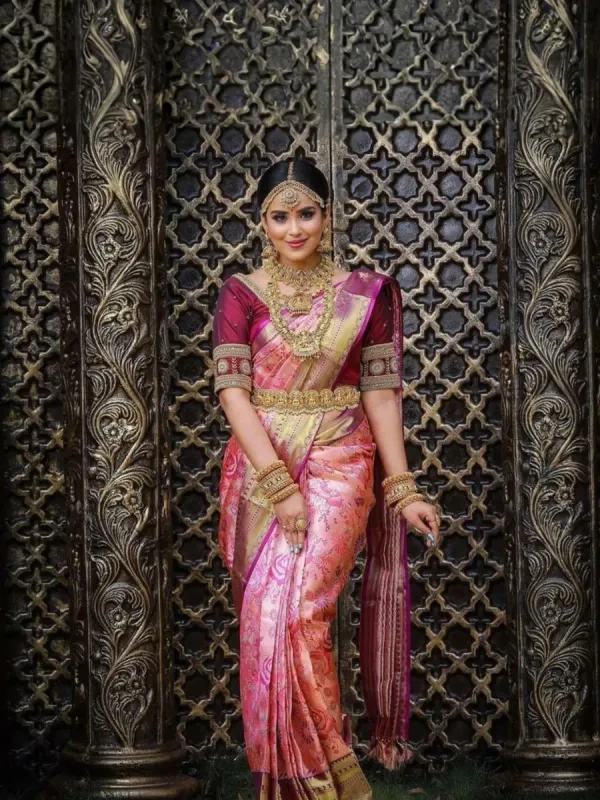 Royal Bridal Wear Saree – Elegant & Luxurious Wedding Collection