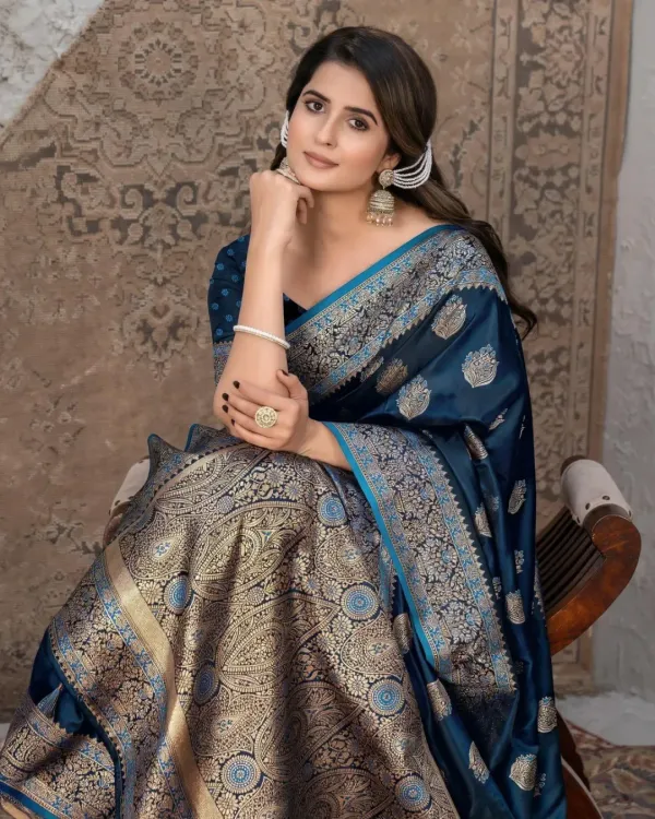 Aai shree khodiyar Paisley Banarasi Satin, Pure Silk Saree 
