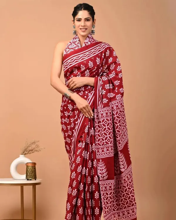 Tetarwal Floral Print, Hand Painted Daily Wear Pure Cotton Saree