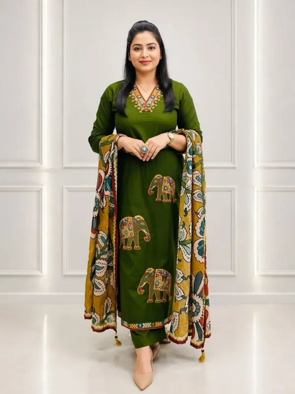 Elegant Kurta Set for Women – Stylish & Comfortable Ethnic Wear